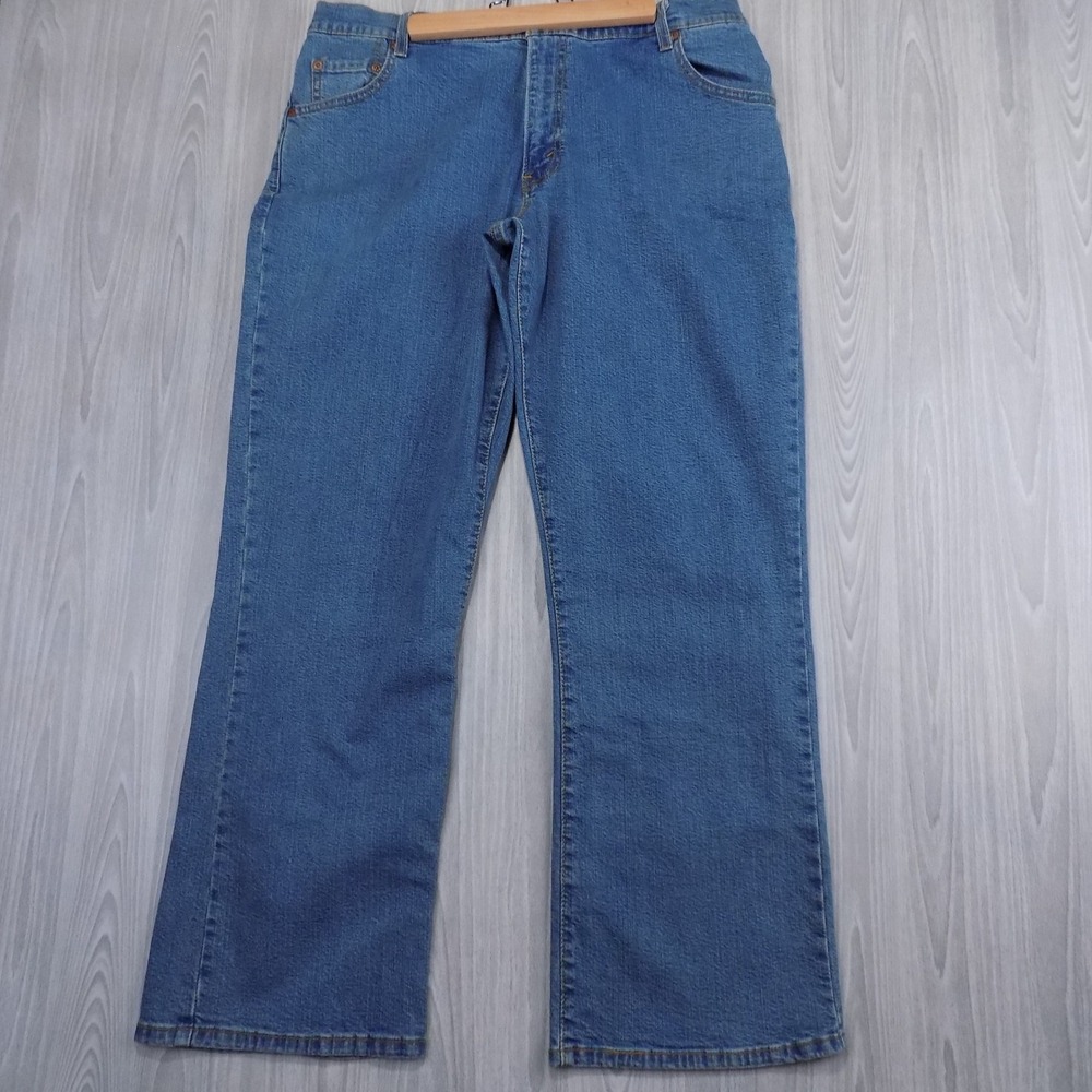 Levis 550 Relaxed Boot Cut Jeans Womens 16S Blue Medium Wash Denim Stretch